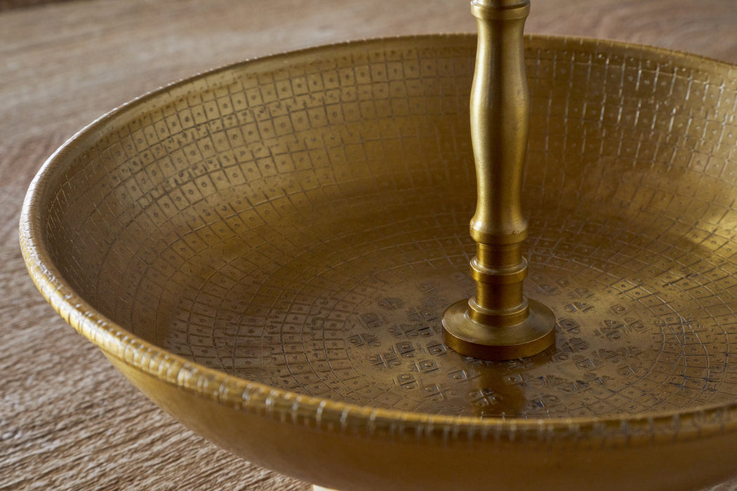 Mahika Stand Antique Brass