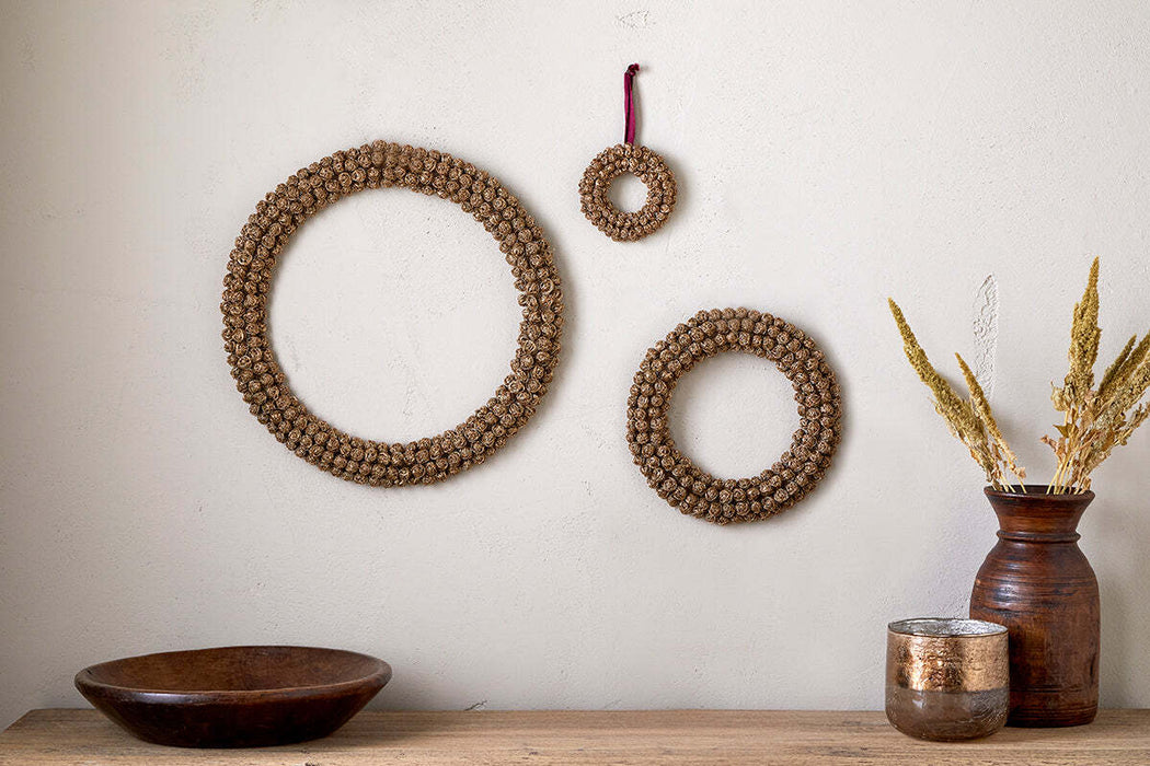 Madhi Wire Ball Wreath Brass