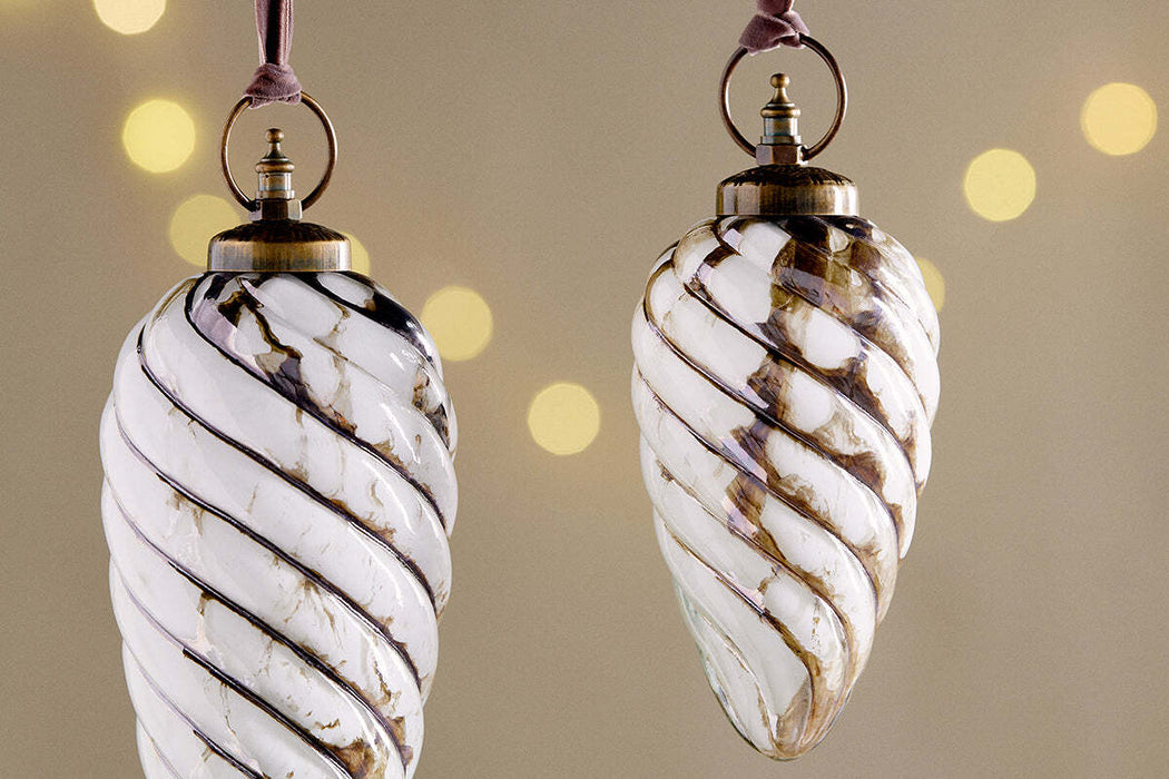 Maran Giant Bauble Gold Cream
