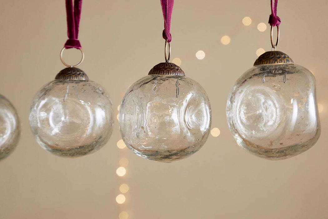 Nishan Pinched Baubles Clear Set Of 4