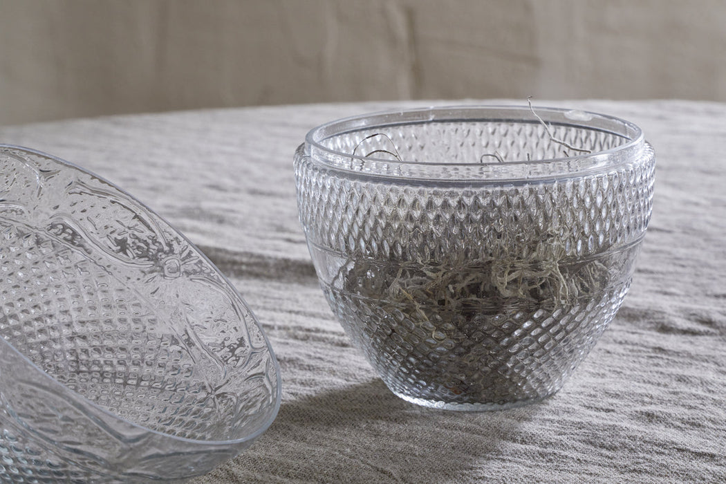 Essan Recycled Glass Opening Egg Clear