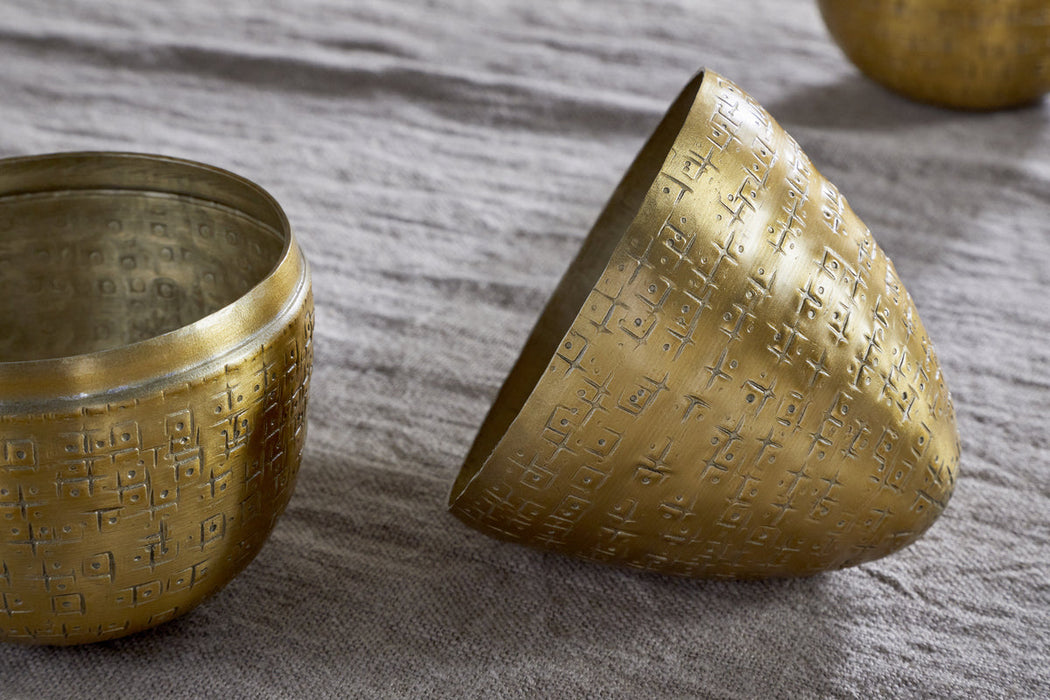 Mutti Hammered Opening Egg Antique Brass