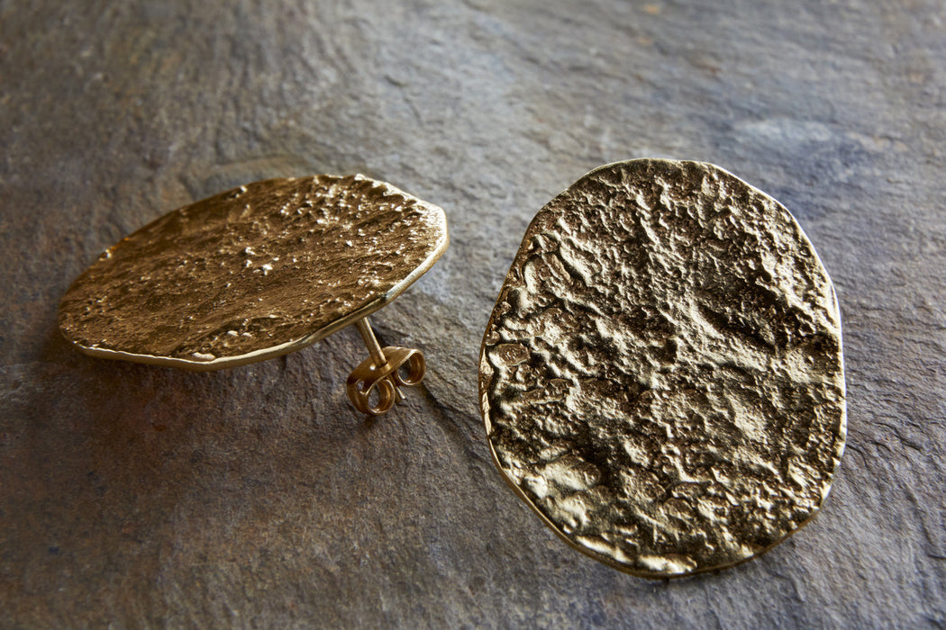 Oya Hammered Earrings Gold