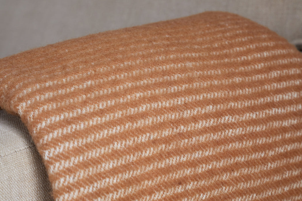 Ilaa Wool Throw Sand