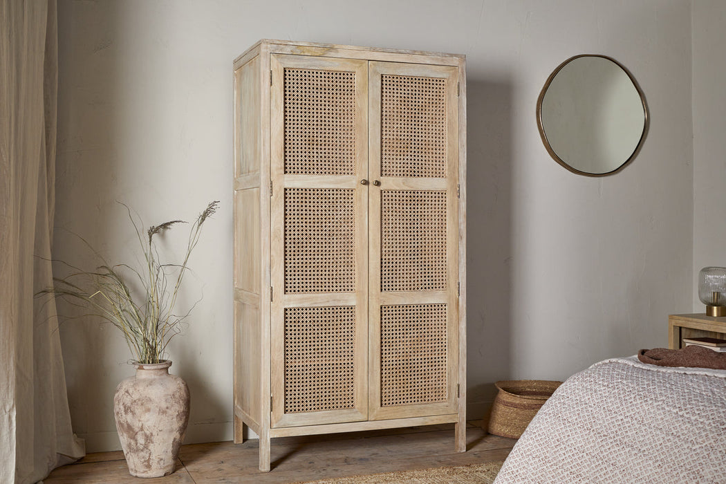 Kanz Mango Wood Wardobe Natural
