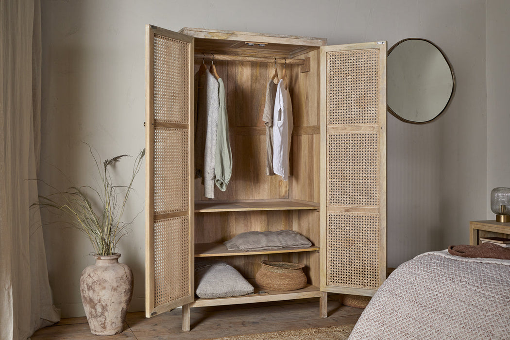 Kanz Mango Wood Wardobe Natural
