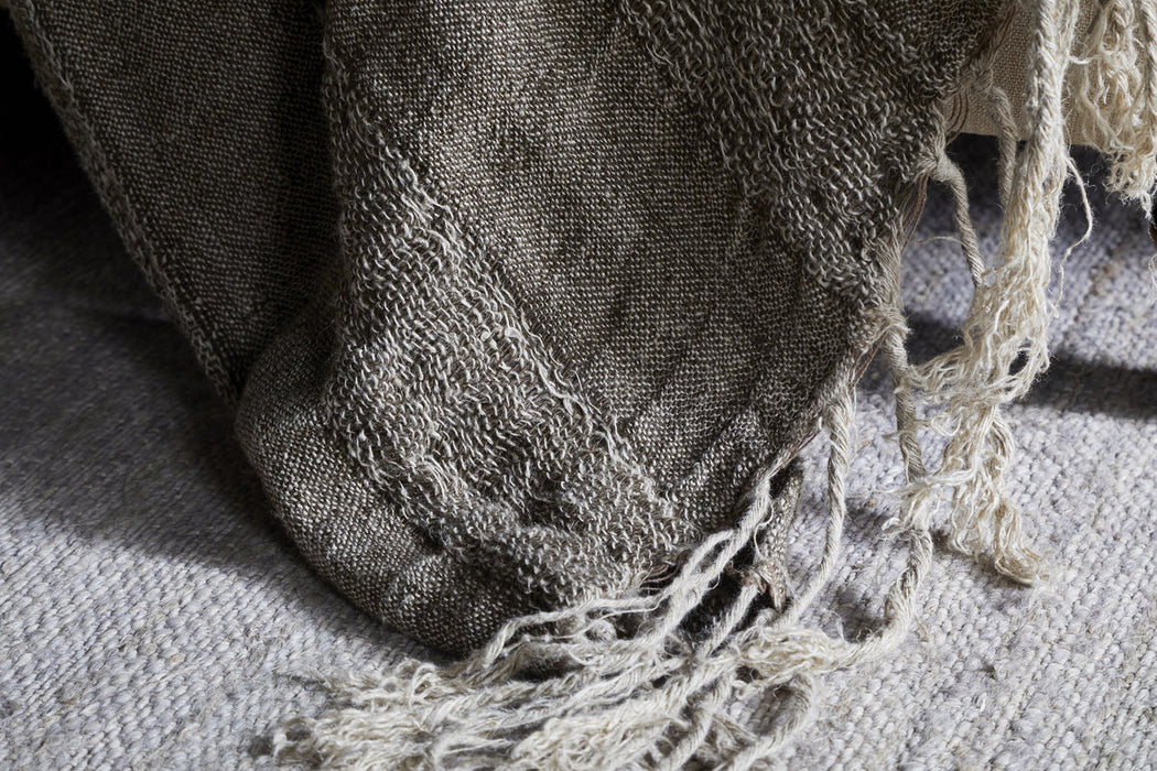 Munir Linen Throw Charcoal