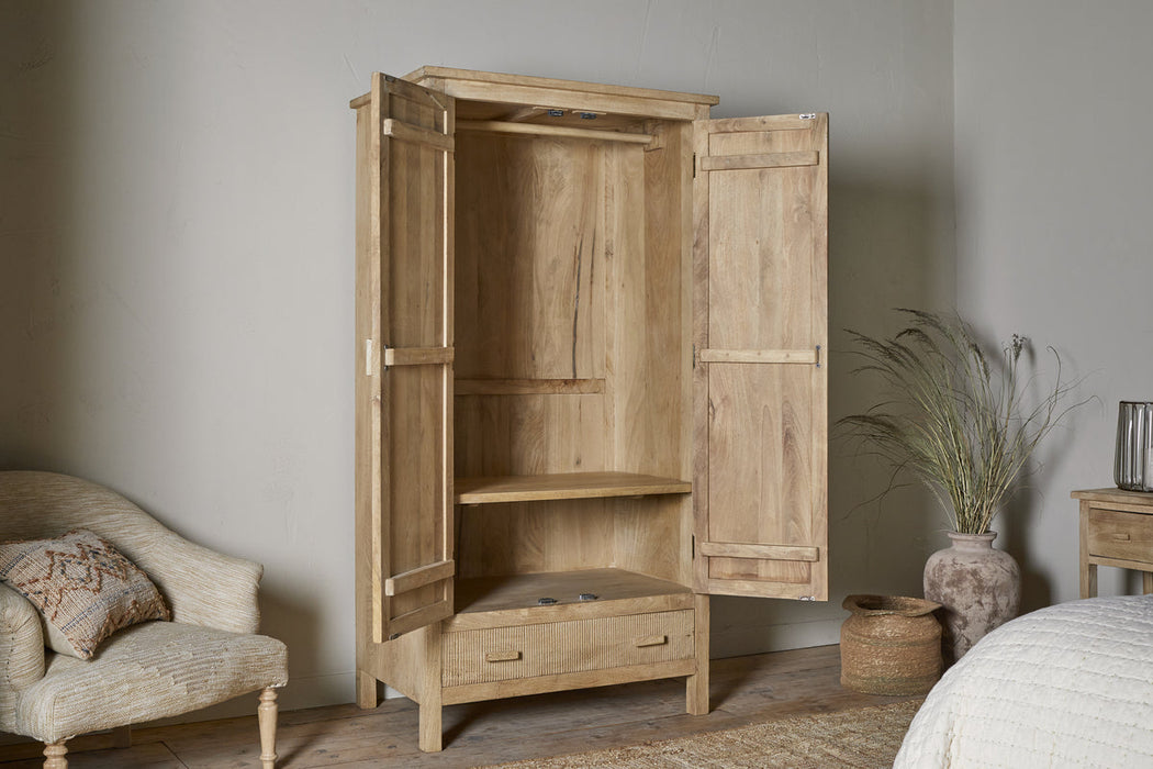 Vivan Grooved Wardrobe Natural