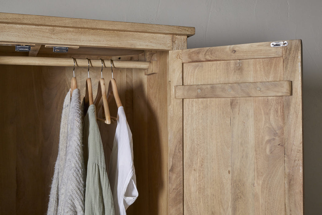 Vivan Grooved Wardrobe Natural