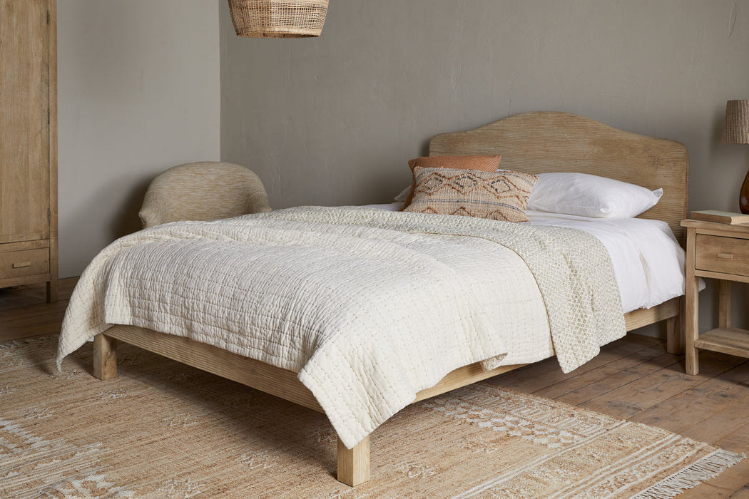 Vivan Grooved Bed Natural