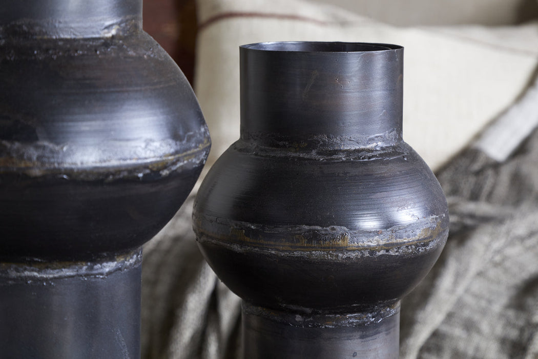 Endo Reclaimed Iron Vase Aged Black