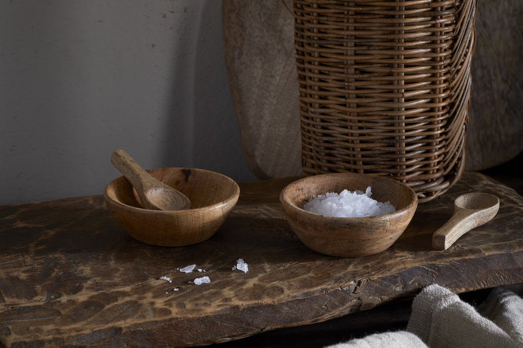 Daruka Salt Pepper Dipping Bowls With Spoons Natural