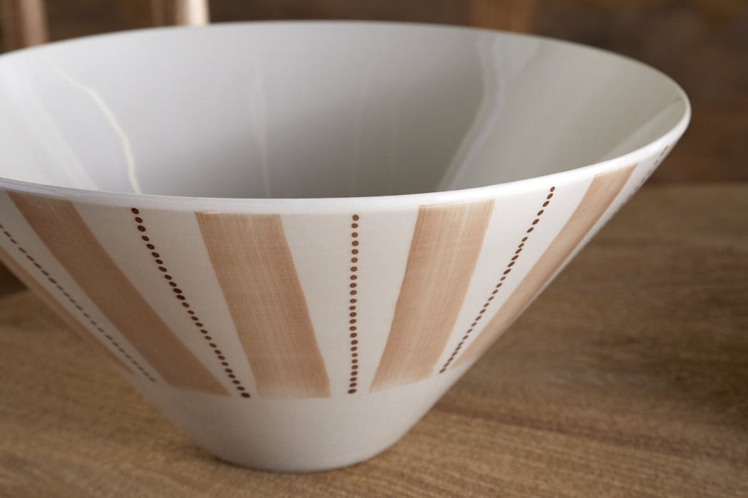 Patthar Serving Bowl Cream Clay Medium