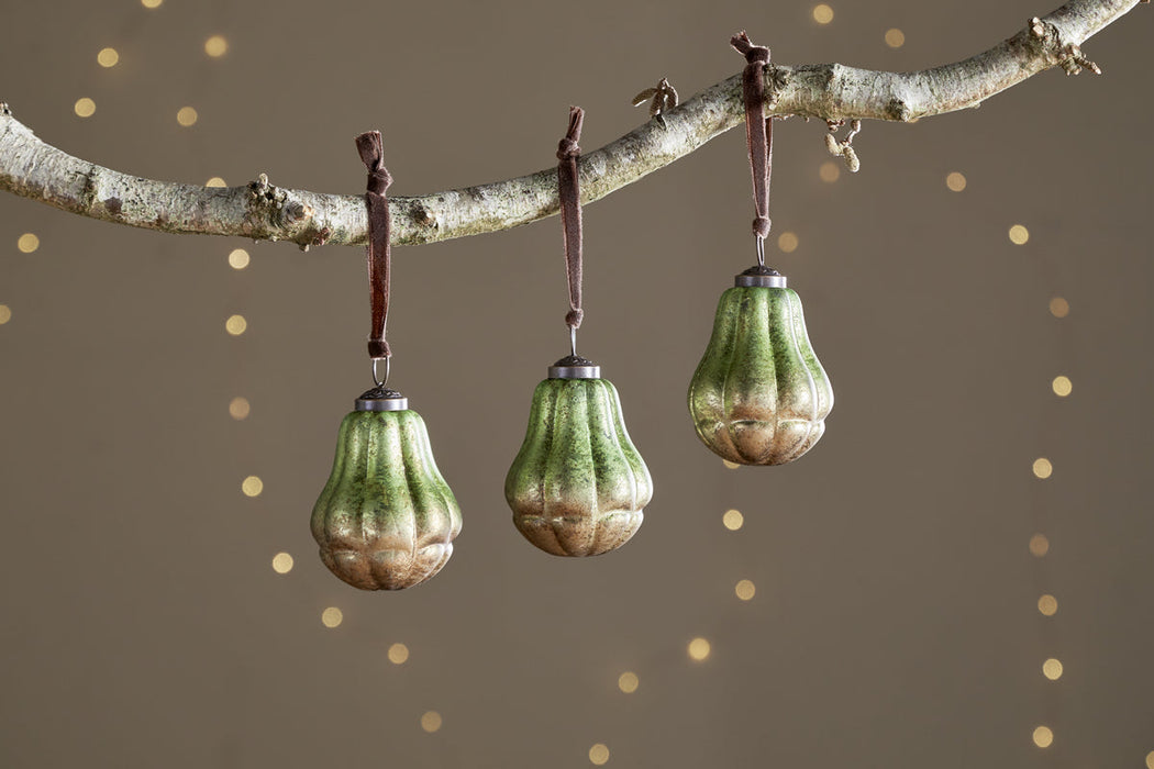 Jasaan Baubles Green Smoke Set Of 3