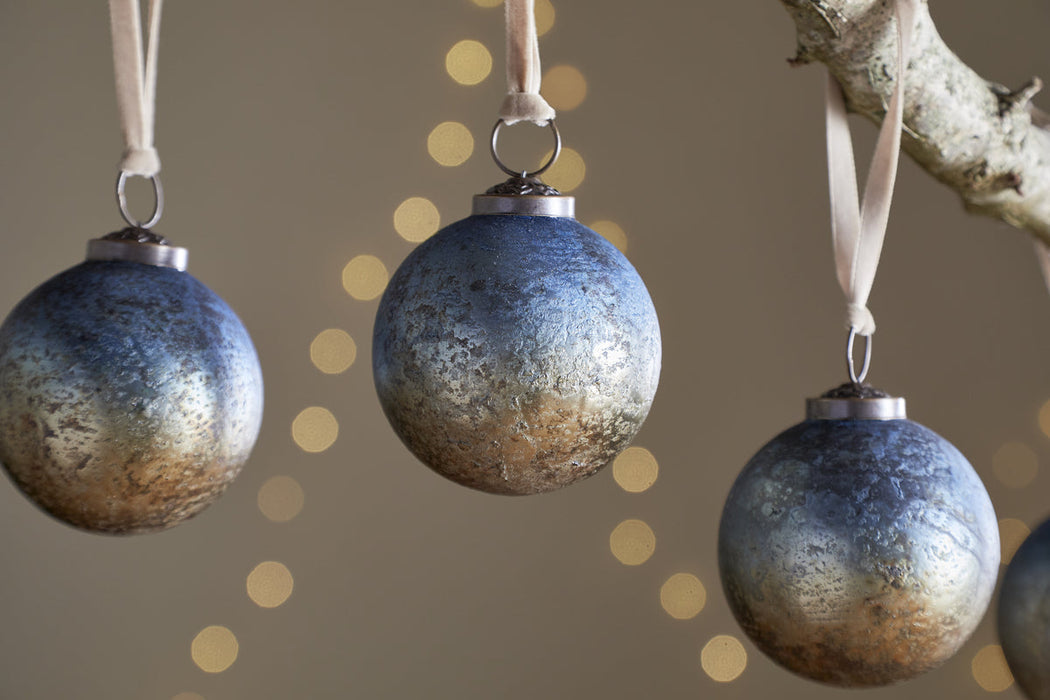 Pasali Baubles Blue Smoke Set Of 4