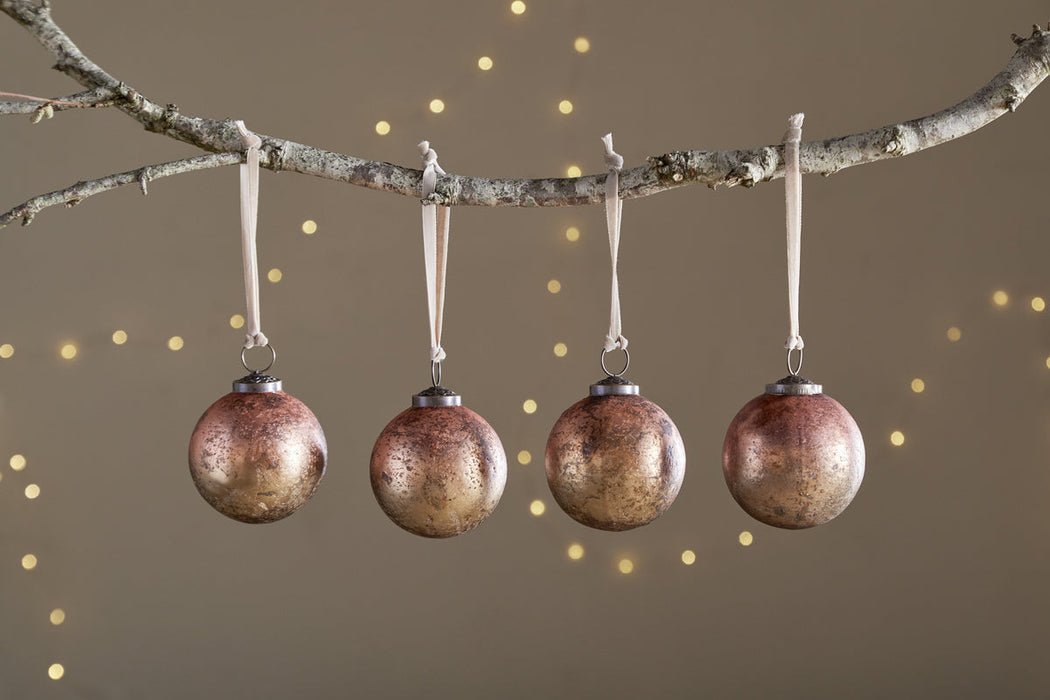 Pasali Baubles Copper Smoke Set Of 4