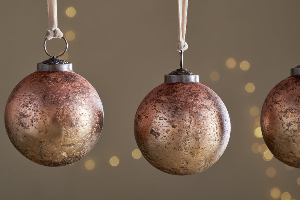 Pasali Baubles Copper Smoke Set Of 4