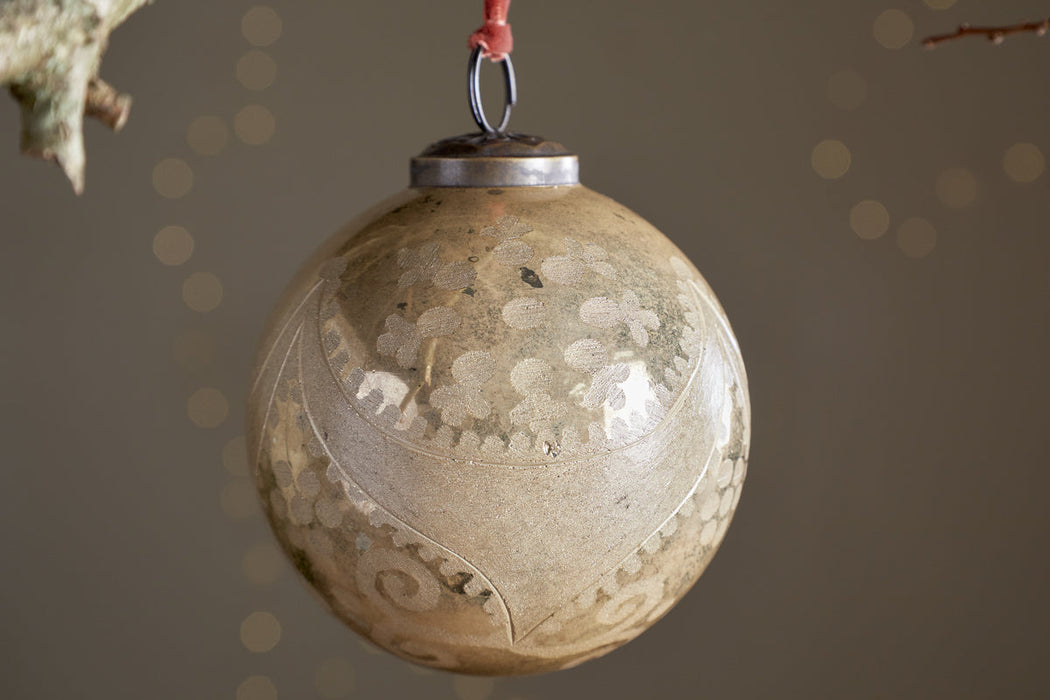 Kecci Baubles Antique Champagne Set Of 3