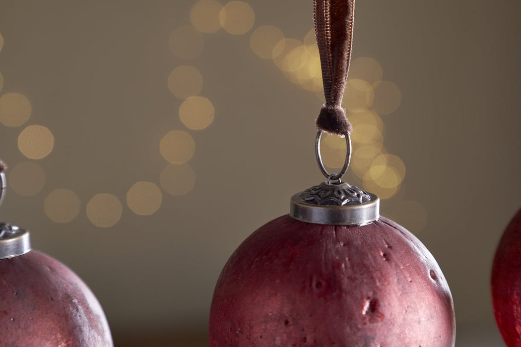 Pannee Round Baubles Merlot Set Of 4