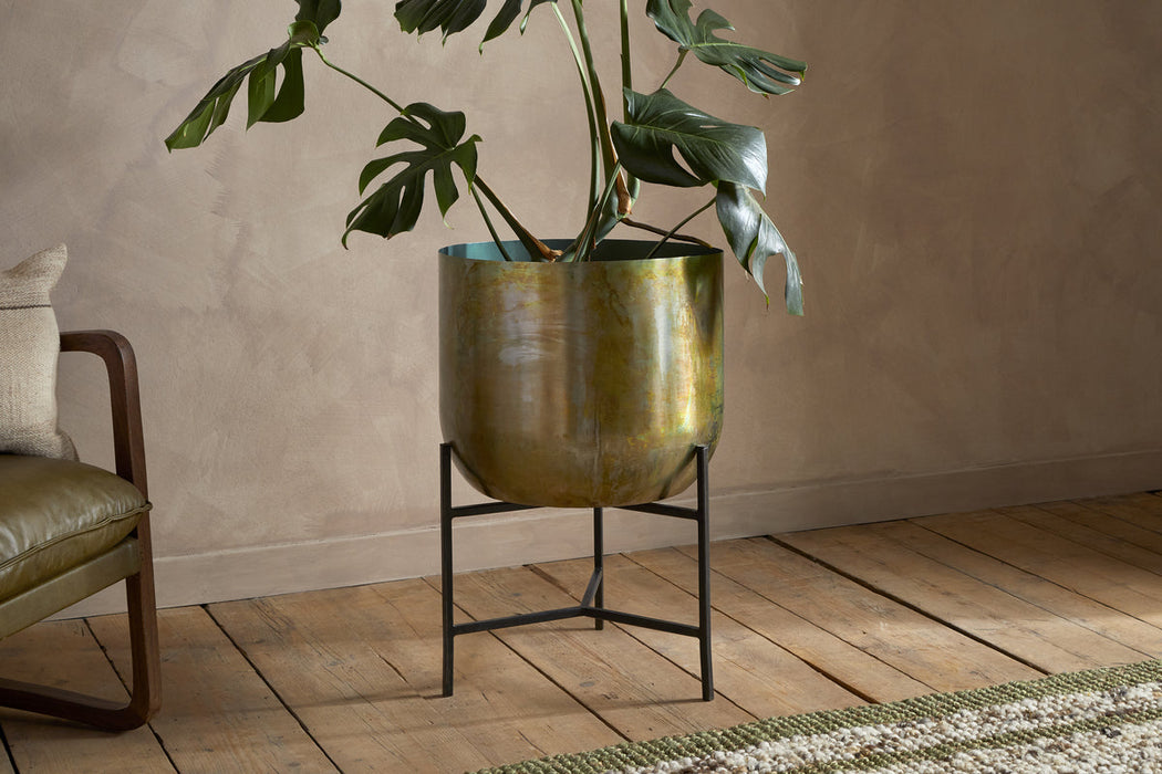 Jani Metal Planter Oxidised Metal