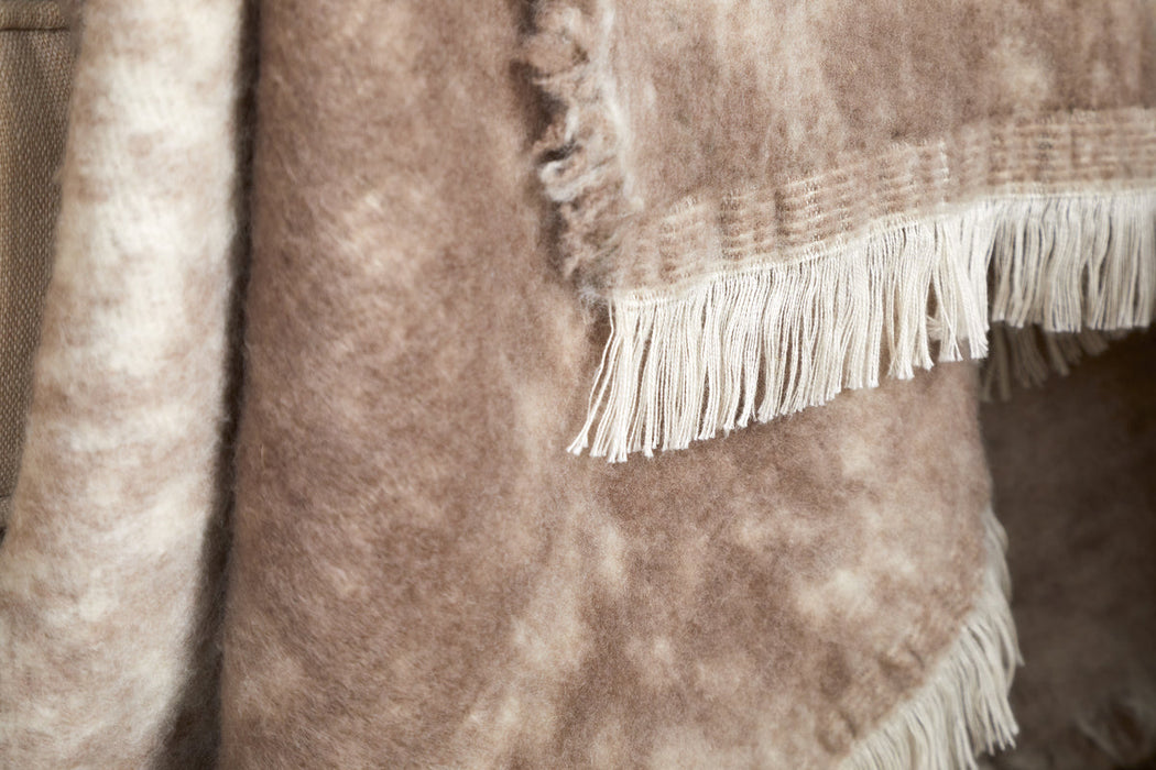 Kambali Disressed Wool Jacquard Throw Natural 130 X 200Cm