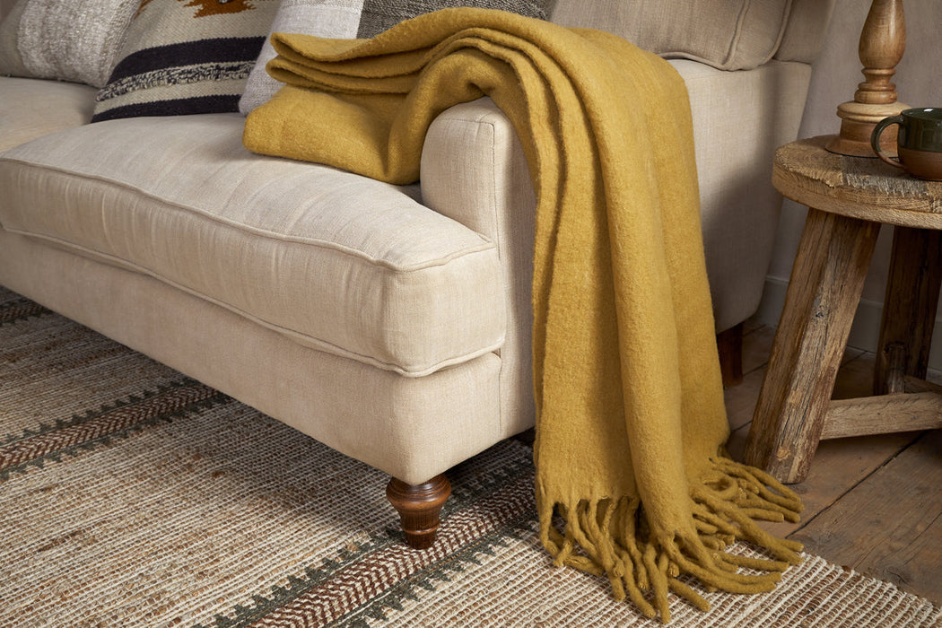Velatu Fringed Merino Wool Throw Ochre