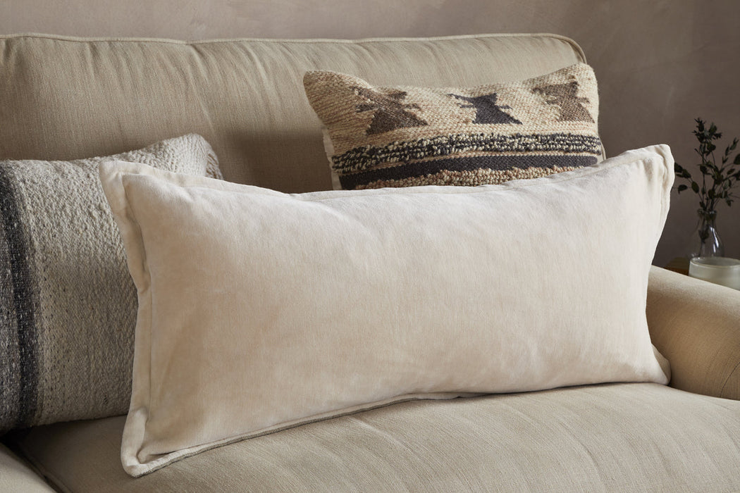 Menmai Statement Velvet Lumbar Cushion Cover - Cream