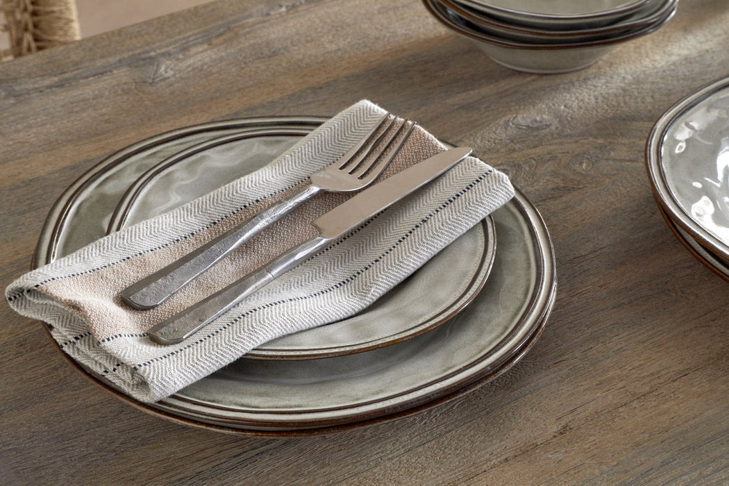 Pedra Dinnerware Set - Pewter - Set of 12