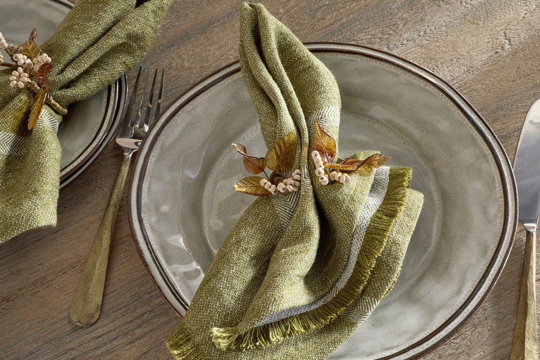 Parili Glass Leaf Napkin Rings Natural Rust Set Of 4