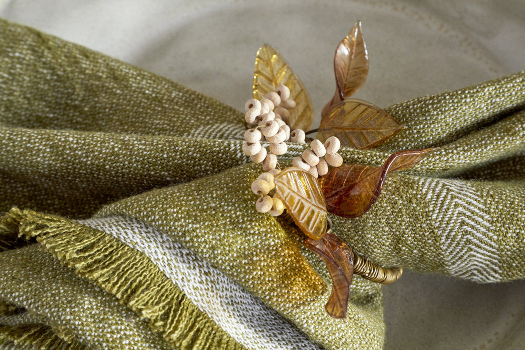 Parili Glass Leaf Napkin Rings Natural Rust Set Of 4