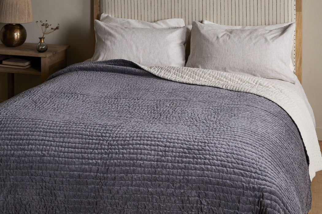 Nidra Velvet Linen Bed Quilt Charcoal