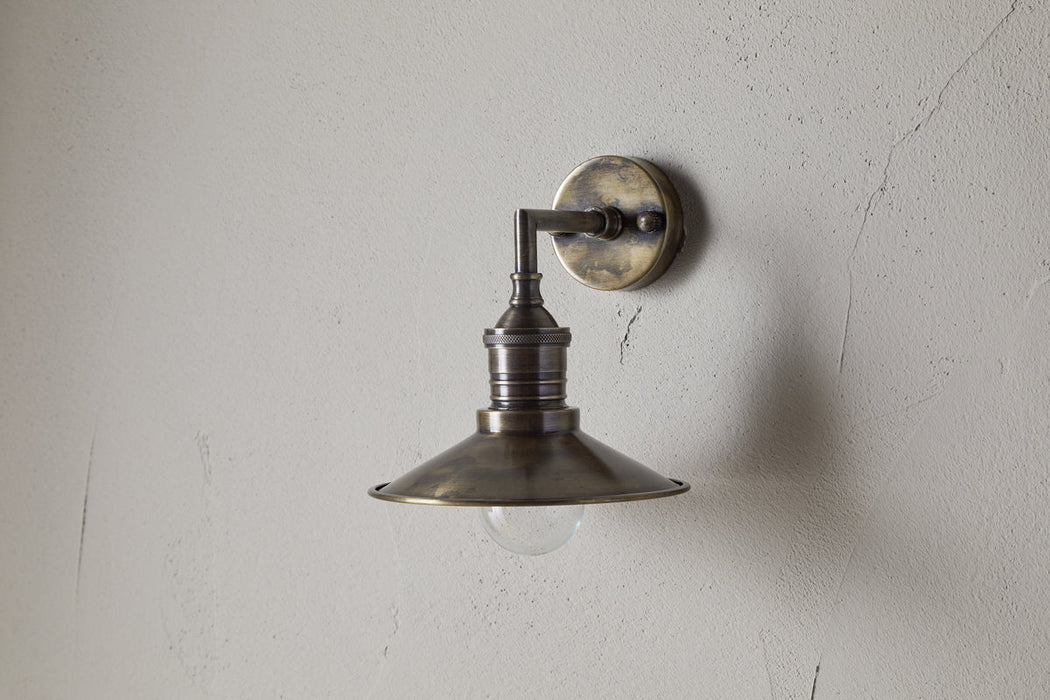 Najja Brass Wall Lamp Antique Brass