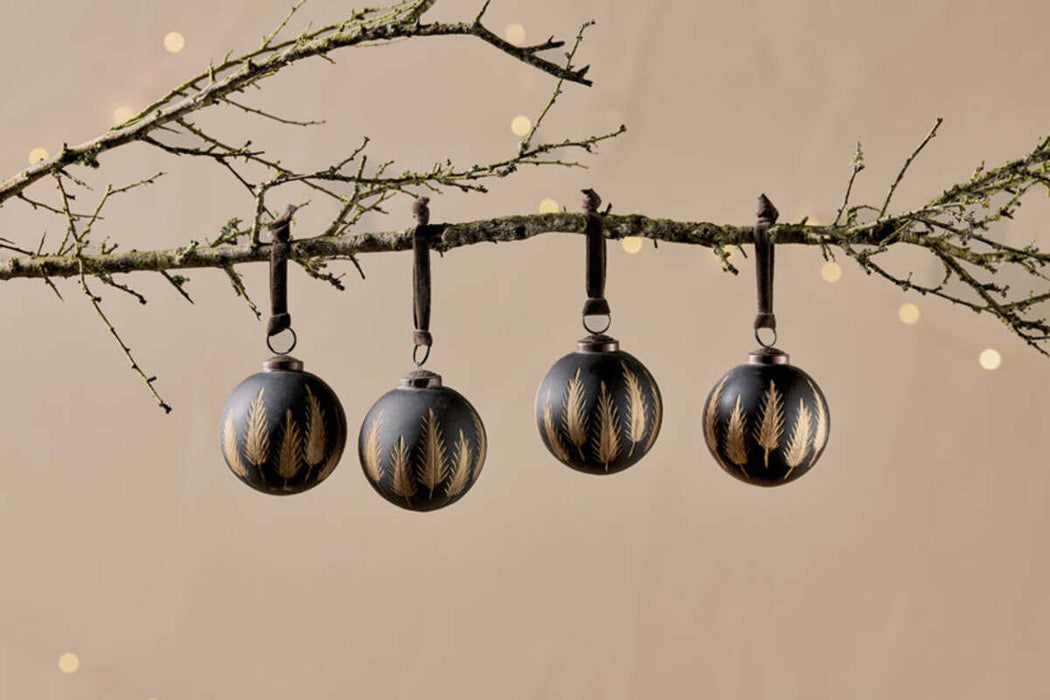 Nalguna Baubles Set Of 4