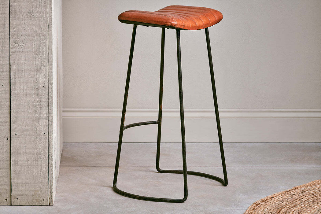 Narwana Ribbed Leather Stool