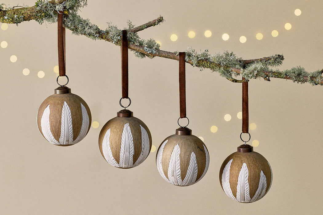 Nori Baubles Gold Cream Set Of 4