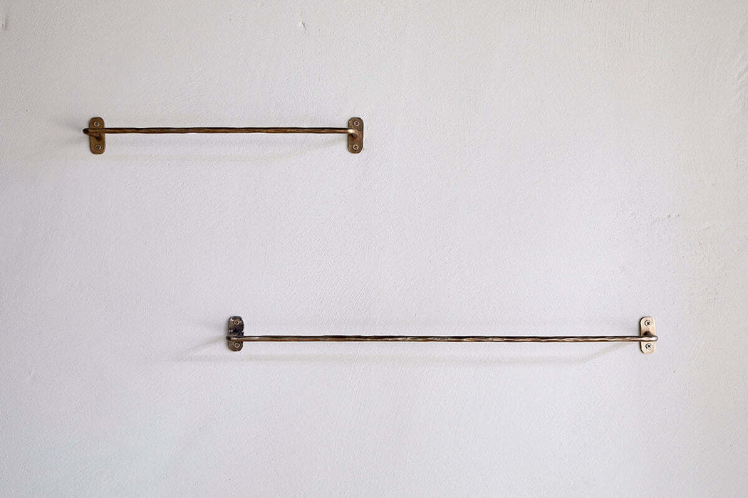 Olani Bathroom Hanging Rail Antique Brass