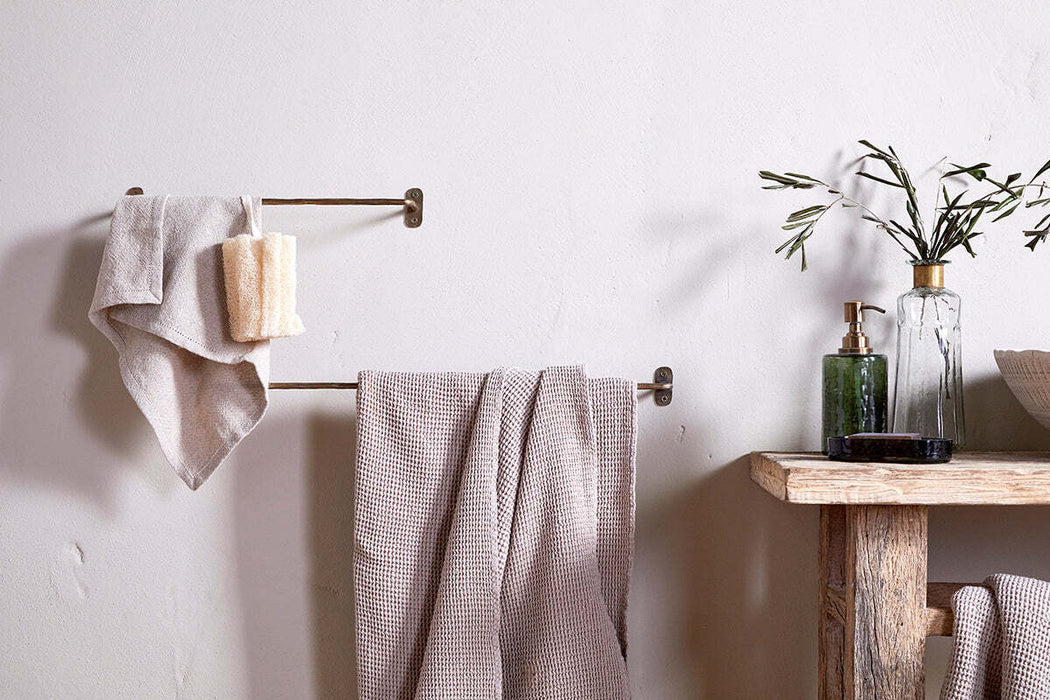 Olani Bathroom Hanging Rail Antique Brass