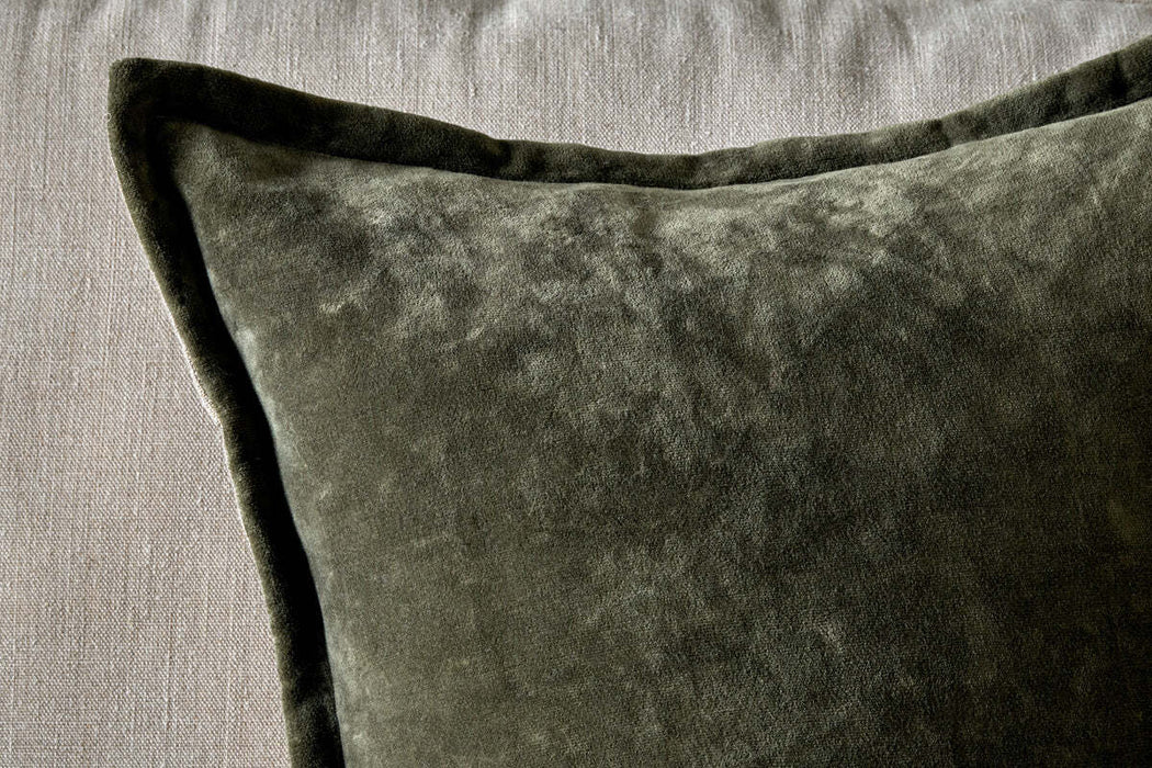 Pilani Velvet Linen Cushion Cover Moss