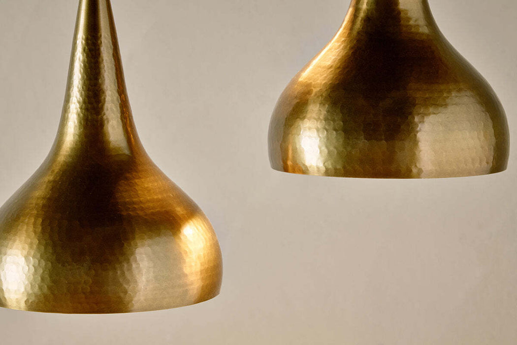 Quinn Hammered Metal Cluster Lamp Antique Brass