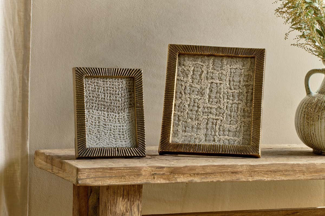 Ranoli Iron Etched Photoframe Antique Brass