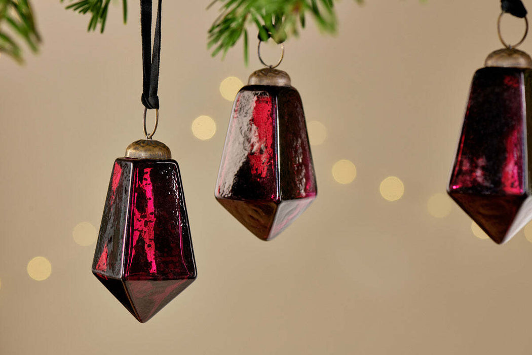 Ratnam Baubles Ruby Large Set Of 4