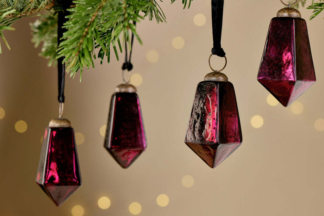 Ratnam Baubles Ruby Large Set Of 4