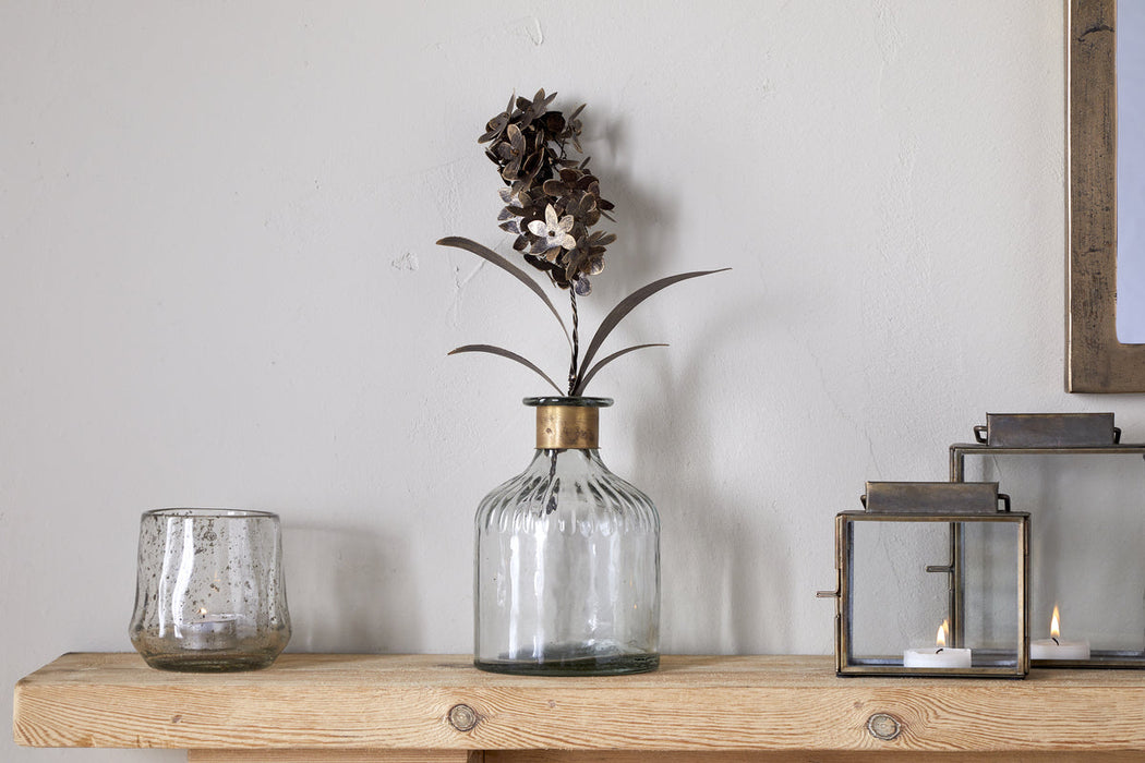 Svara Stem Hyacinth Antique Brass