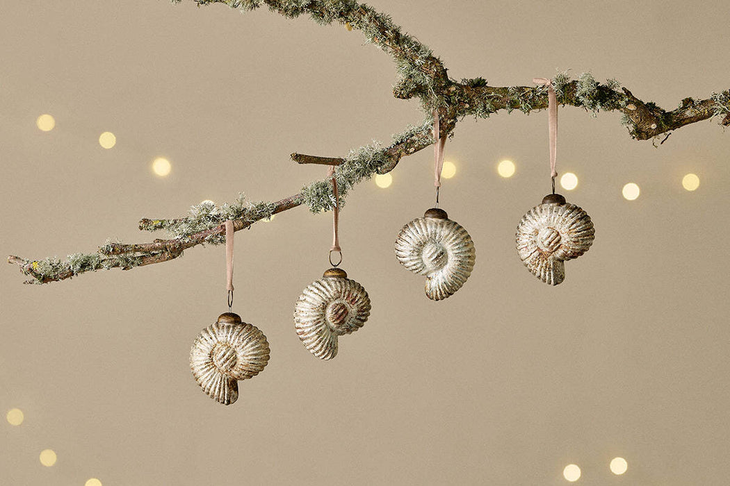 Sachin Shell Baubles Rustic Gold Set Of 4