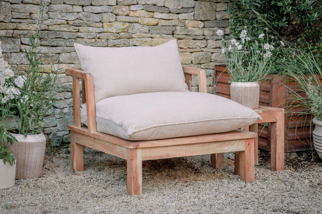 Sadhi Acacia Wood Outdoor Love Seat Natural