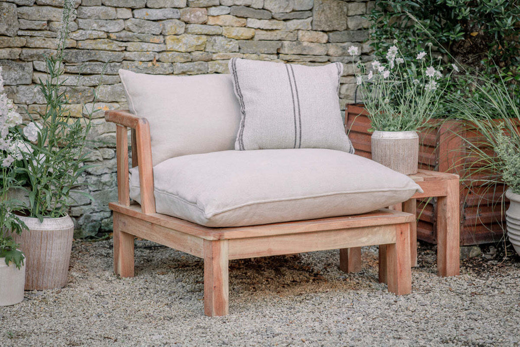 Sadhi Acacia Wood Outdoor Love Seat Natural