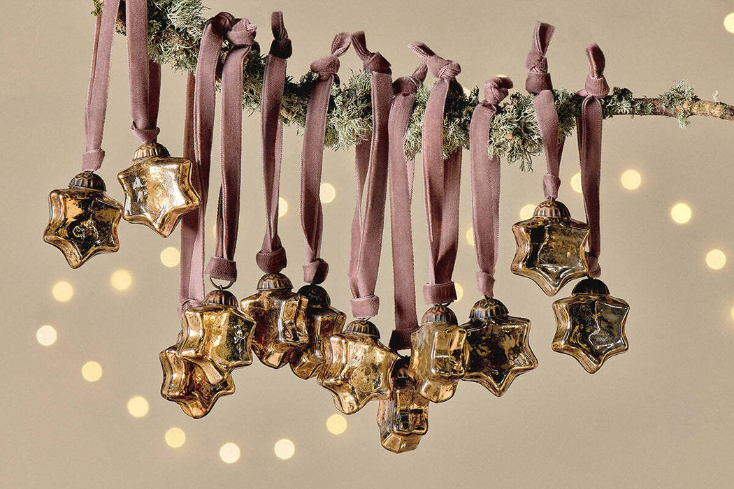 Sardi Star Baubles Gold Set Of 12 Sb10Gb