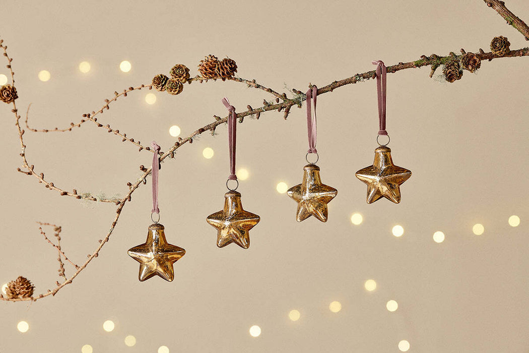 Sardi Star Baubles Gold Set Of 4