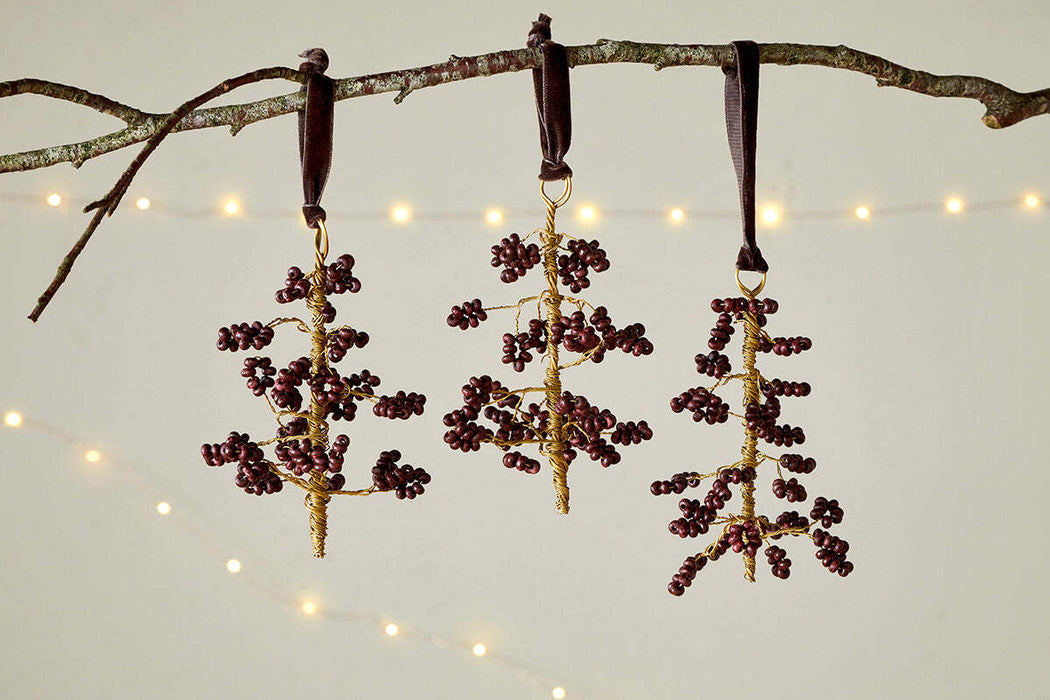 Tanu Mango Wood Beaded Baubles Brass Ruby Set Of 3
