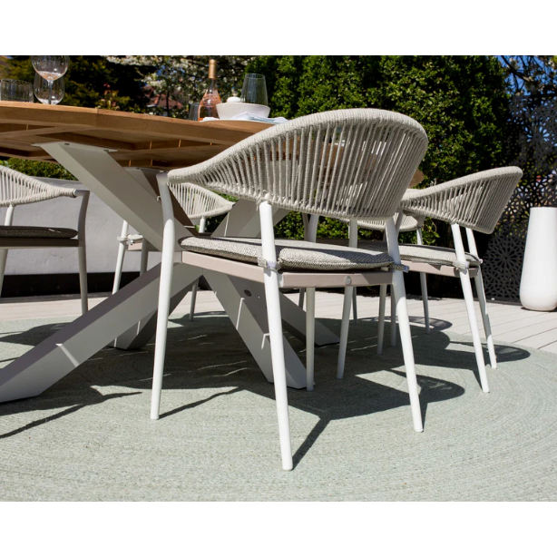 The Madre Matera Monolith Dining Set